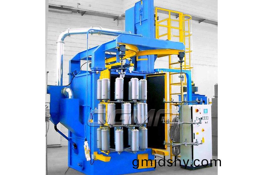 機(ji)械抓鬭弔鉤(gou)式抛(pao)丸(wan)機